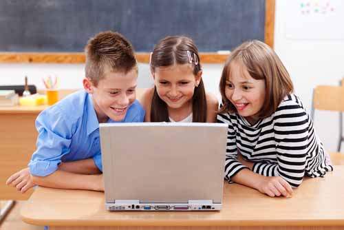 Çocuklarda internet bağımlılığı gelişme riski fazla mıdır?