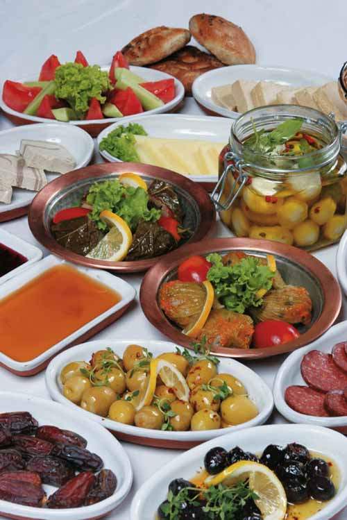 Kahvaltıda Daha Az Yemek Kilo Vermenize Yardımcı Olabilir Mi?