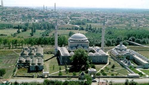 Türk Tıbbının Yüz Akı Kurumlarından Biri: Edirne II. Bayezid Külliyesi