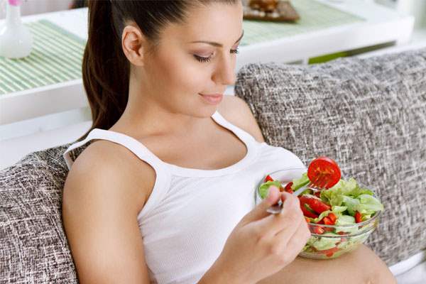 Her Yaşta Kadın İçin Gerekli Temel Vitaminler