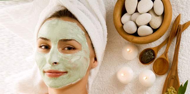 Evde Uygulayabileceğiniz Doğal Maske Formülleri
