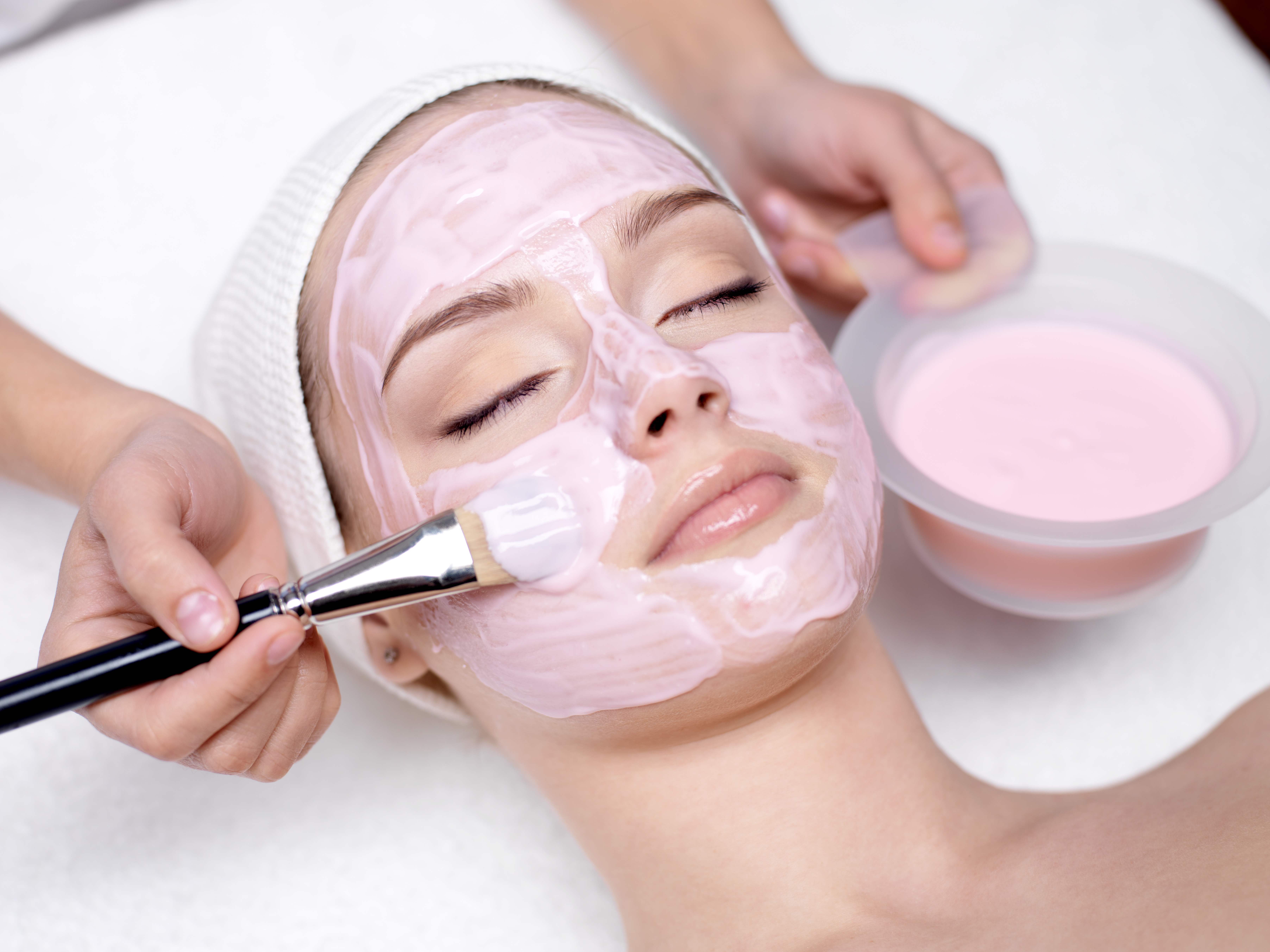 Yağlı Ciltler İçin Doğal Maske Tarifleri