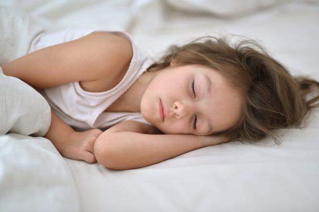 Çocuklarda Gece Terlemesinin Ciddi Nedenleri