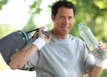 Kilo veren erkekler vücut sarkmasını nasıl önlemeliler? Kilo veren erkekler vücut sarkmasını nasıl önlemeliler?