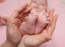 Bebeklerin yürümeye geç başlaması, diğer ayak ve bacak sorunları Bebeklerin yürümeye geç başlaması, diğer ayak ve bacak sorunları