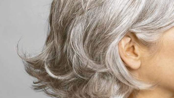 Menopozda Saç Kaybı İçin Doğru Tedavi