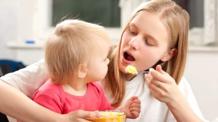 Evde Organik Bebek Maması Nasıl Yapılır?