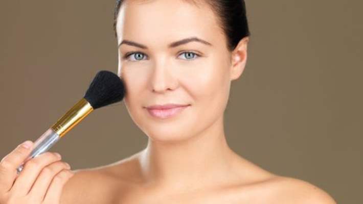 Daha Çekici Yanaklara Sahip Olmak İçin Ne Yapmalı?