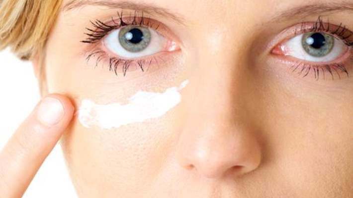 Siyah Halkalar İçin Doğru Göz Kremini Nasıl Seçebilirim?