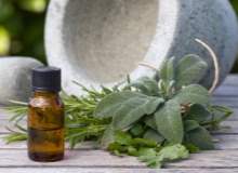 Susam Tohumu Yağı Gözenekleri Açar Susam Tohumu Yağı Gözenekleri Açar