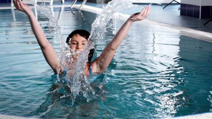 Yüzücülere Özel Organik Saç Bakımı