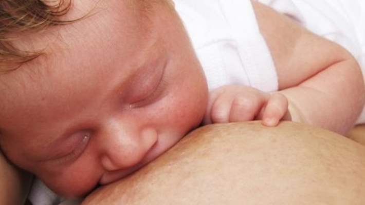 Anne Sütüyle Beslenen Bebekler Daha Akıllı Oluyor