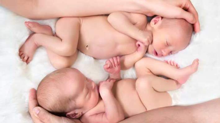İkiz Gebeliklerde Sezaryen Doğum Neden Daha Yaygındır?