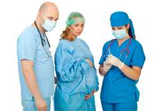 Epidural anestezinin normal doğumda kullanılması hangi avantajları sağlar?