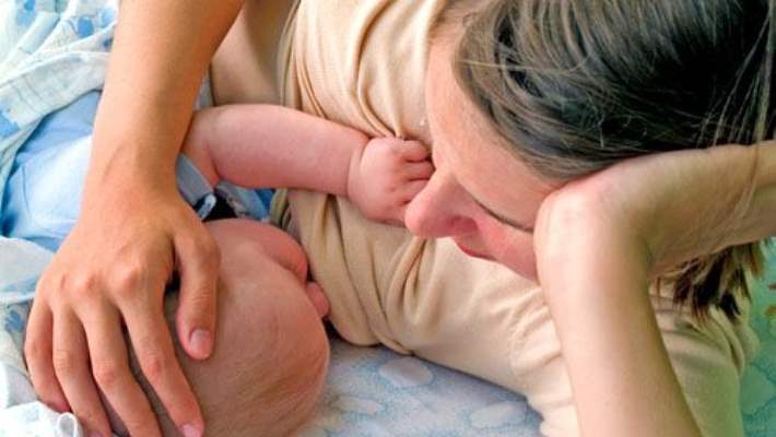 Bebegi Memeden Kesmek Icin Hangi Yontemler Kullanilabilir Hemen Saglik