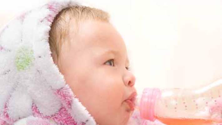 Bebekler Biberon Çürüğünden Nasıl Korunmalıdır?