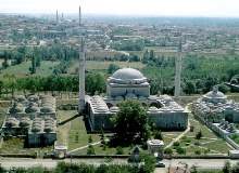 Türk Tıbbının Yüz Akı Kurumlarından Biri: Edirne II. Bayezid Külliyesi Türk Tıbbının Yüz Akı Kurumlarından Biri: Edirne II. Bayezid Külliyesi