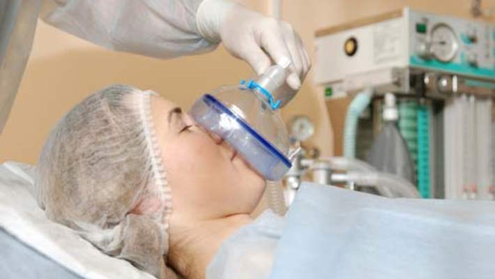 Çene Cerrahisi Uygulamaları Anestezi İle Mi Yapılır?
