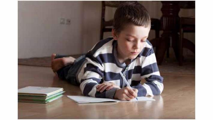 Zayıf Karne Getiren Çocuğa Ceza Verilmeli Mi?