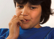 Çocukları tırnak yemekten vazgeçirmek için neler yapılmalı? Çocukları tırnak yemekten vazgeçirmek için neler yapılmalı?