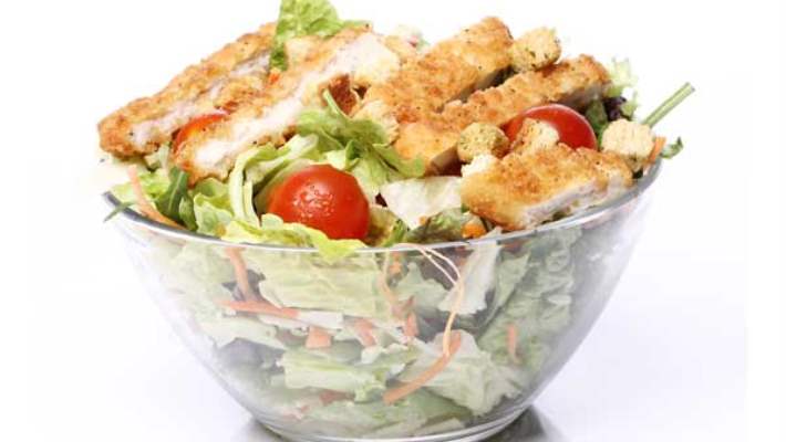 Tavuklu Sezar Salatası