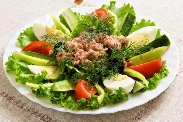 Ton Balıklı Yeşil Salata