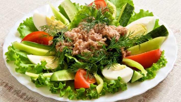Ton Balıklı Yeşil Salata
