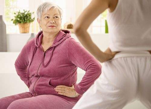 Menopozla Gelen Kilo Artışı Hormonal Bir Durumdur