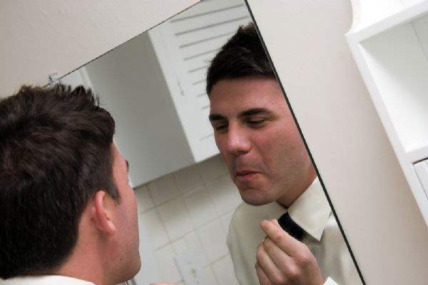 Psödofolikülit Barbe (Tıraş sivilceleri)