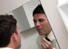 Psödofolikülit Barbe (Tıraş sivilceleri) Psödofolikülit Barbe (Tıraş sivilceleri)