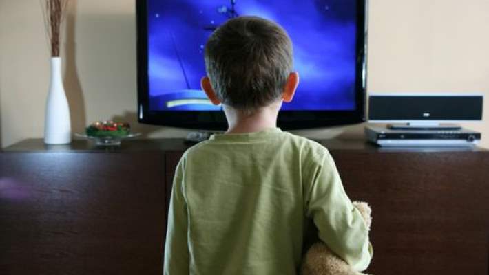 Çocuğunuz Televizyon Bağımlısı Mı?