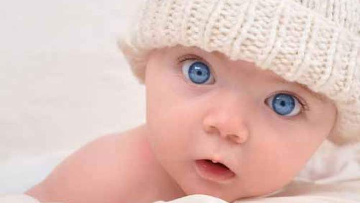 Bebeklerde Göz Kayması Veya Şaşılık