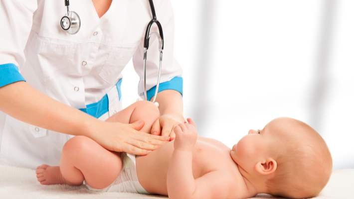 Bebeklerde Göbek Fıtığı Nasıl Tedavi Edilir?