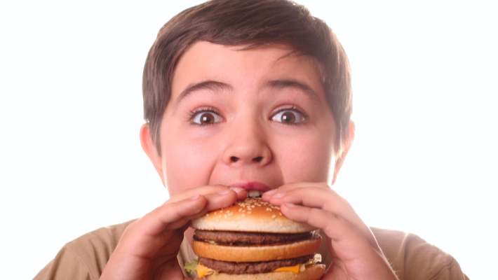 Çocuklukta Obezite Tansiyon Riskini Dörde Katlıyor