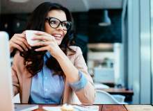 Ağzınızdaki Kahve ve Sigara Kokusunu Yok Edin Ağzınızdaki Kahve ve Sigara Kokusunu Yok Edin