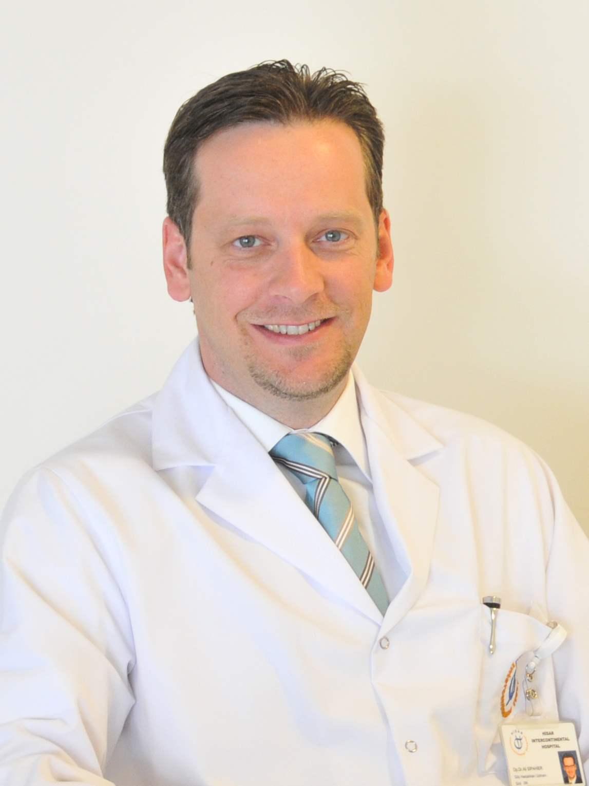 Op. Dr. Ali SİPAHİER