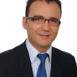 Uzm. Dr. Ahmet Sümen